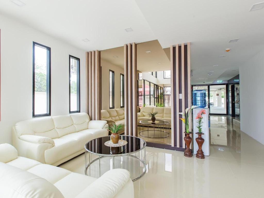 B2 Ubon Premier Hotel Ubon Ratchathani Exterior photo